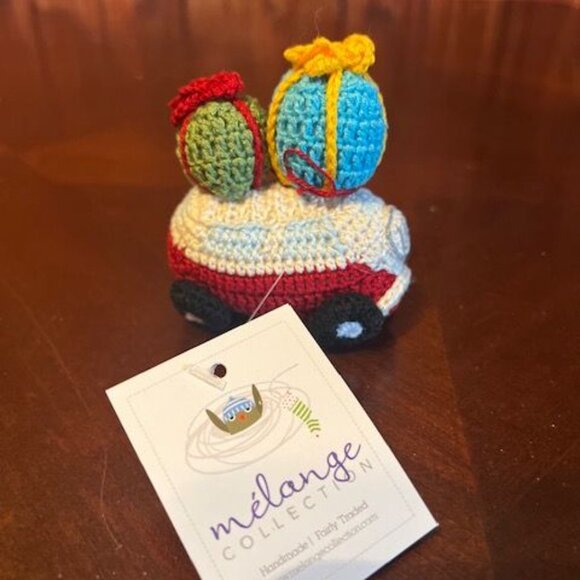 Melange Collection Handmade Crochet Car With Gifts Christmas Ornament peru - Picture 6 of 13